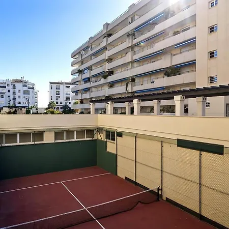 Apartamento Puerto Banús Con Parking & Piscina. * Marbella