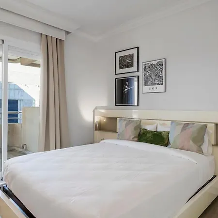Apartamento Puerto Banús Con Parking & Piscina. Marbella
