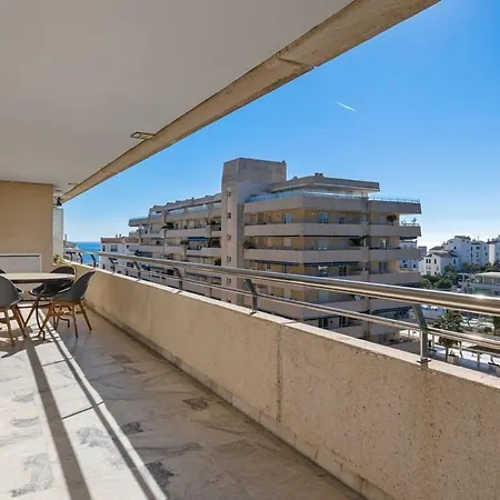 Apartamento Puerto Banús Con Parking & Piscina.