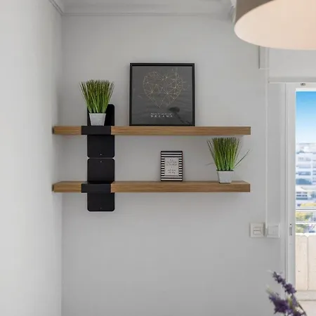 Puerto Banus- Parking Piscina. Apartman *